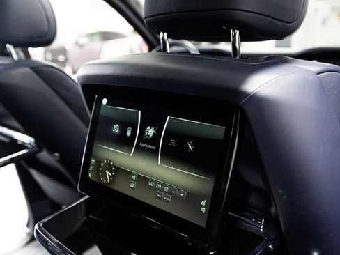 Used 2020 Rolls-Royce Cullinan image 37