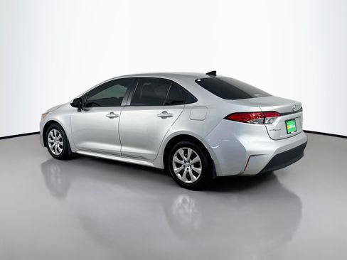 Used 2025 Toyota Corolla LE FWD image 7
