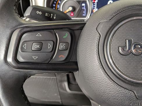 Used 2019 Jeep Wrangler Unlimited Sport S image 14