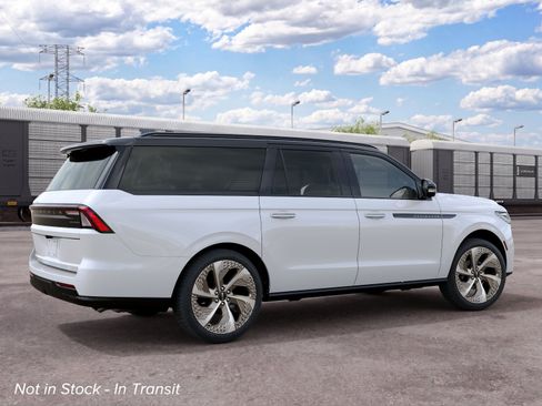 New 2027 Lincoln Navigator L Black Label w/ Black Label Special Edition AWD/4WD image 6