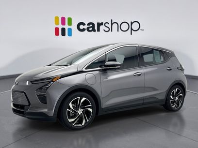 Used 2023 Chevrolet Bolt LT w/ Infotainment Package