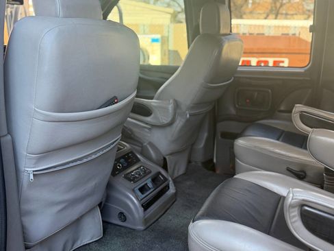 Used 2013 GMC Savana 1500 image 22