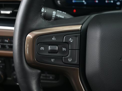 Used 2023 Chevrolet Tahoe High Country w/ Advanced Technology Package AWD/4WD image 18