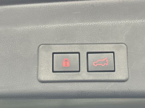 Certified 2025 Subaru Ascent Bronze Edition image 14