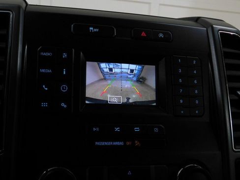 Used 2018 Ford F150 XLT w/ Heavy-Duty Payload Package image 52