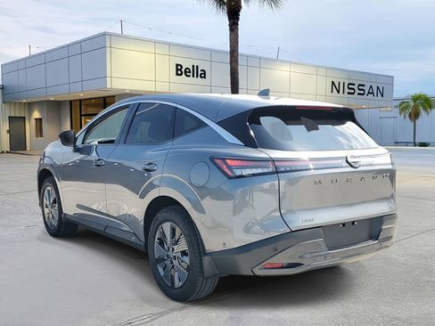 Certified 2025 Nissan Murano SL w/ Cargo Package image 5