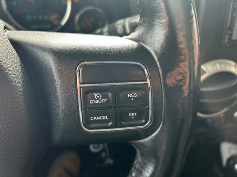 Used 2015 Jeep Wrangler Unlimited Sahara w/ Katzkin Premium Leather Group image 19