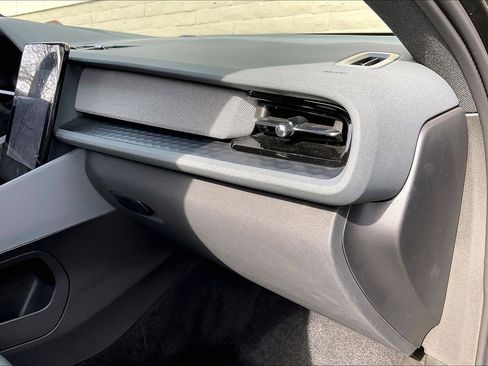 Used 2022 Polestar Polestar 2 image 13