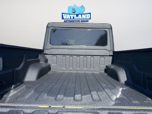 New 2026 Jeep Gladiator Mojave AWD/4WD image 34