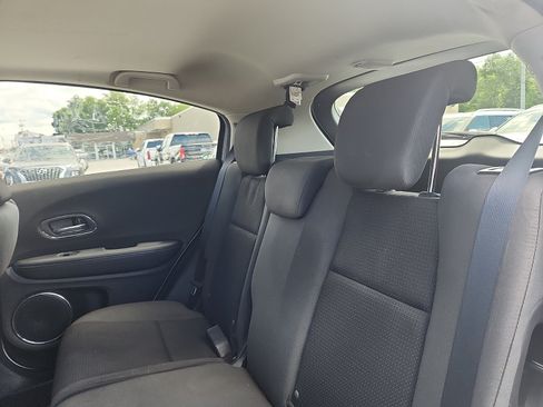 Used 2019 Honda HR-V EX image 26
