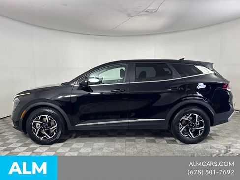 Used 2025 Kia Sportage LX FWD image 11