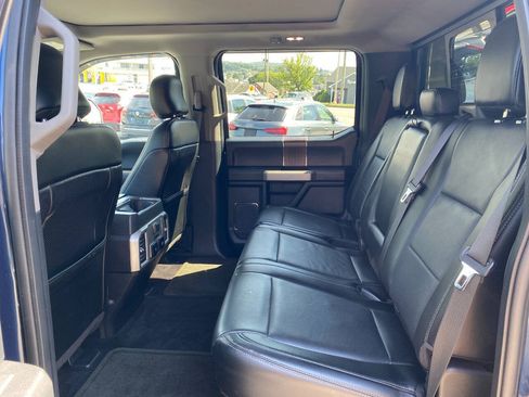 Used 2017 Ford F150 Lariat w/ Equipment Group 502A Luxury AWD/4WD image 21