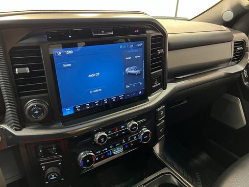 Used 2025 Ford F150 Lariat w/ Equipment Group 502A High AWD/4WD image 22