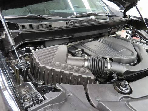 Used 2025 GMC Acadia Denali w/ Super Cruise Package AWD/4WD image 35