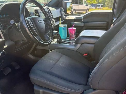 Used 2018 Ford F150 XLT w/ Equipment Group 302A Luxury AWD/4WD image 4