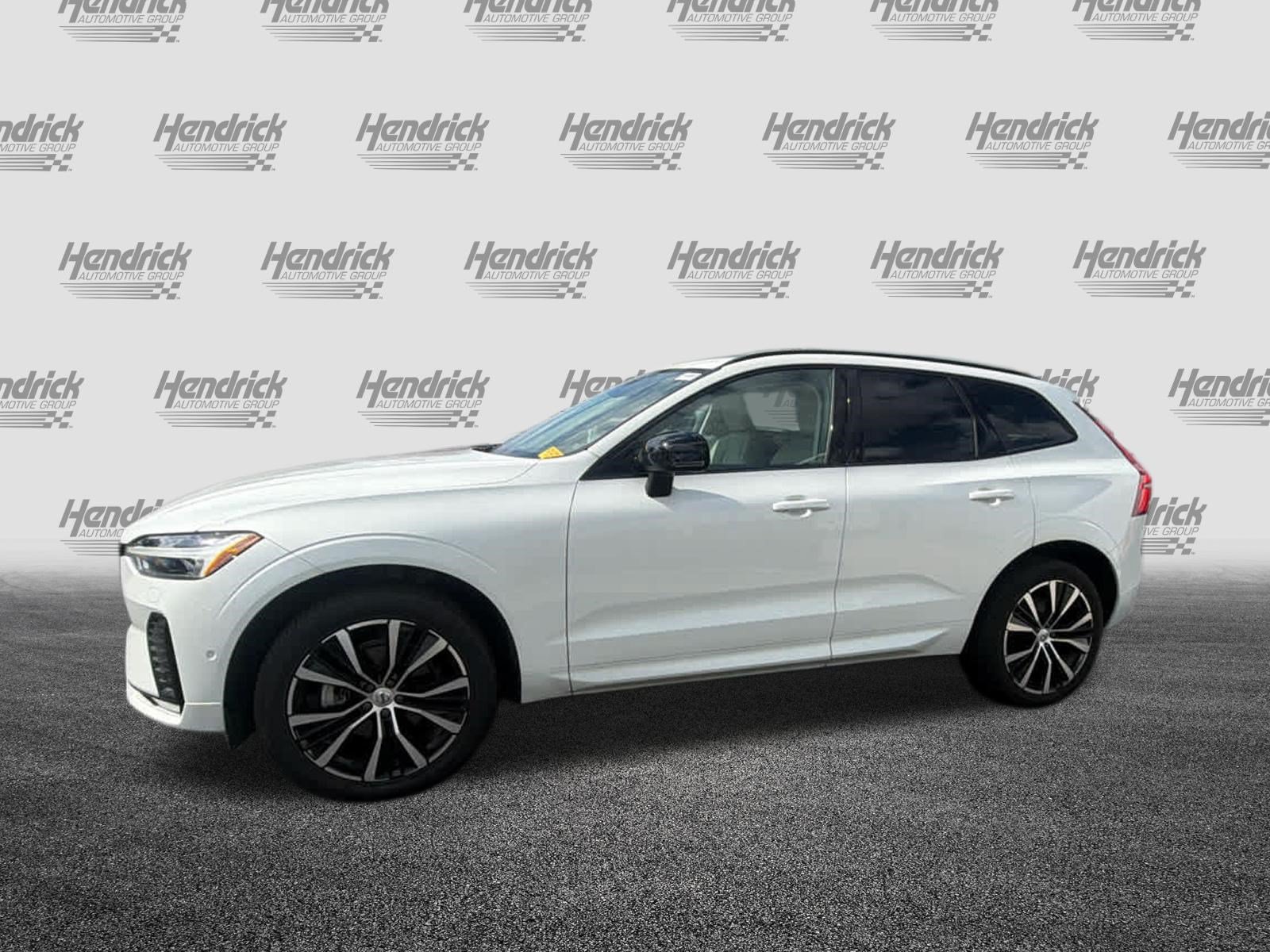 Used 2024 Volvo XC60 B5 Plus w/ Climate Package AWD/4WD image 10