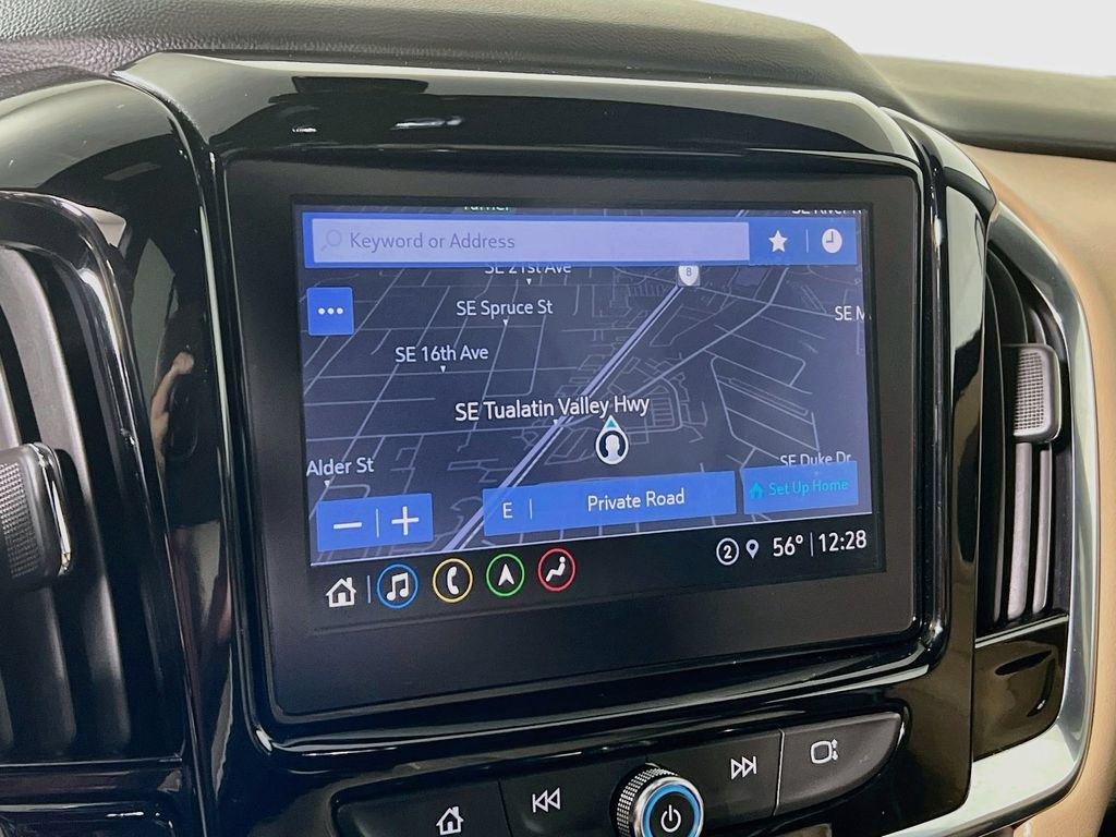 Used 2023 Chevrolet Traverse Premier AWD/4WD image 12
