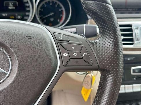Used 2014 Mercedes-Benz E 350 4MATIC Sedan image 23
