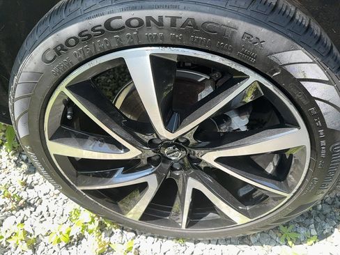 Certified 2022 Volvo XC90 T6 Momentum w/ Advanced Package image 24