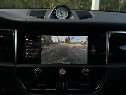 New 2026 Porsche Macan S image 13