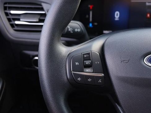 Used 2025 Ford Escape Active FWD image 11
