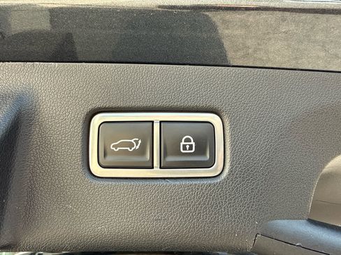 Used 2021 Kia Sorento EX FWD image 24