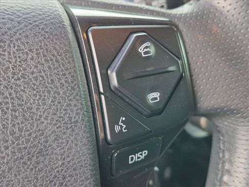 Used 2019 Toyota 4Runner TRD Off-Road AWD/4WD image 15