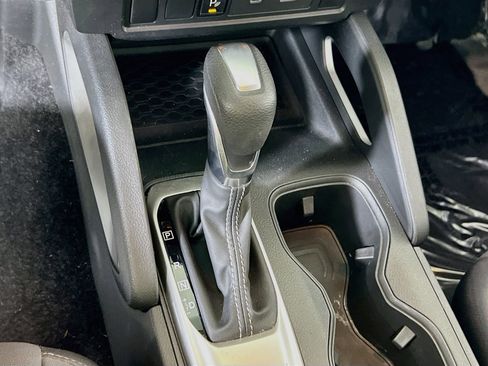 Used 2023 Nissan Frontier SV w/ Technology Package AWD/4WD image 16