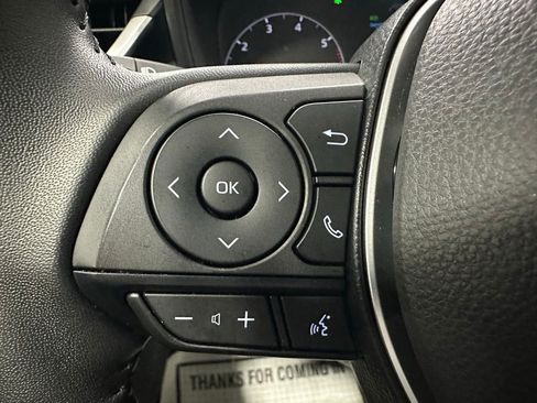Used 2025 Toyota Corolla SE FWD image 19