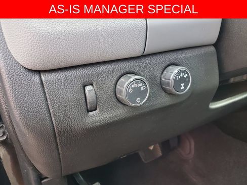 Used 2022 Chevrolet Colorado W/T w/ WT Convenience Package AWD/4WD image 19