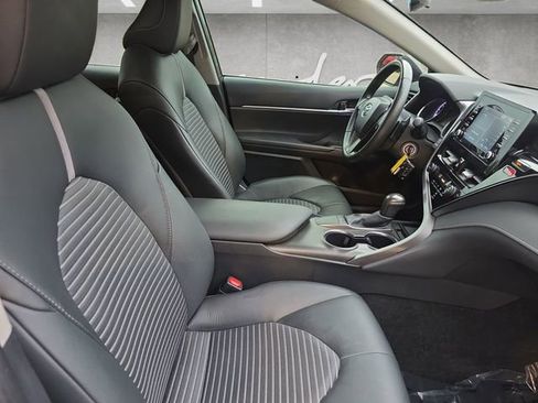 Used 2024 Toyota Camry SE FWD image 24