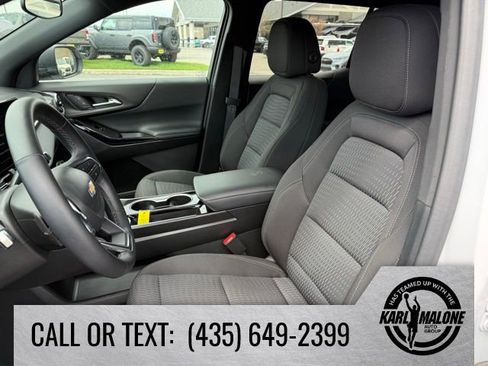 Used 2025 Chevrolet Equinox LT AWD/4WD image 14