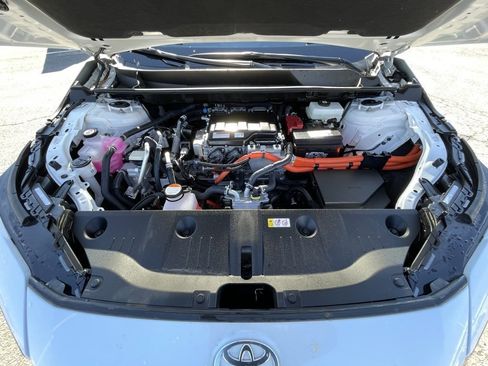 Used 2024 Toyota bZ4X Limited image 33