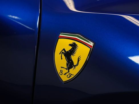 Certified 2022 Ferrari SF90 Spider AWD/4WD image 8