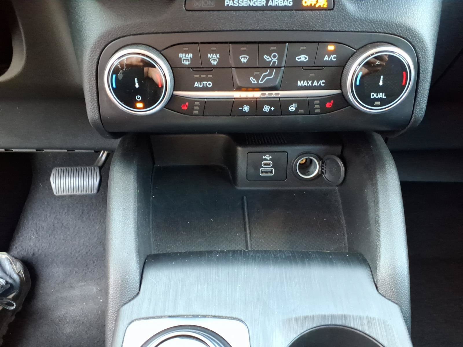 Used 2024 Ford Escape Active AWD/4WD image 28