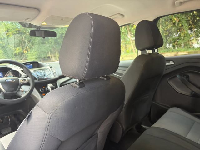 Used 2015 Ford Escape SE AWD/4WD image 18