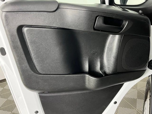 Used 2025 RAM ProMaster 2500 w/ Convenience Group FWD image 21