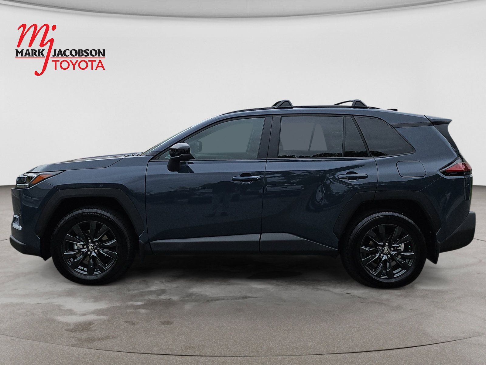 Used 2026 Toyota RAV4 XLE Premium FWD image 15