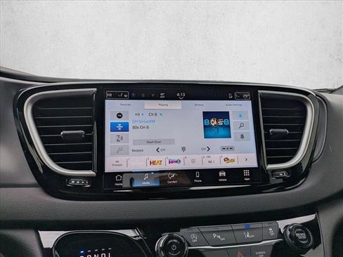 New 2026 Chrysler Voyager LX image 12