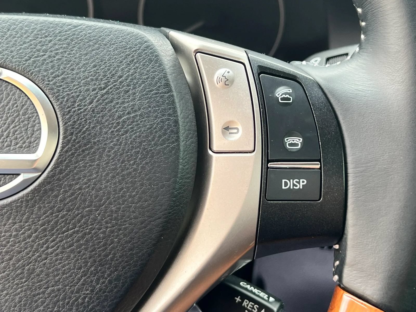 Used 2013 Lexus ES 300h w/ Luxury Pkg FWD image 8