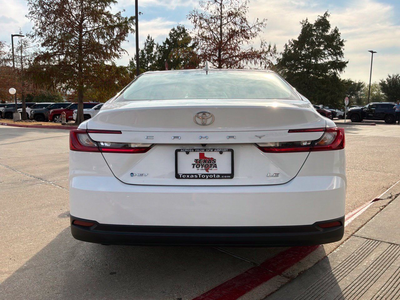Used 2026 Toyota Camry LE FWD image 7