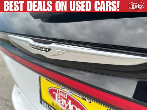 Used 2023 Chrysler Pacifica Limited w/ Uconnect Theater Family Group AWD/4WD image 38