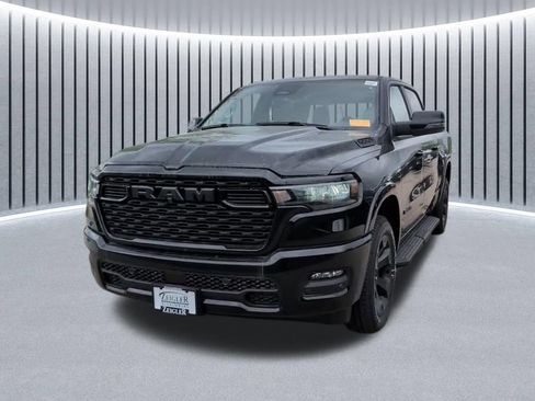 New 2026 RAM 1500 Big Horn AWD/4WD image 17