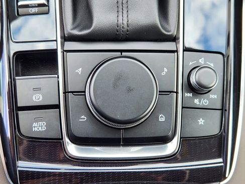 Certified 2025 MAZDA CX-30 AWD 2.5 S w/ Premium Package image 22