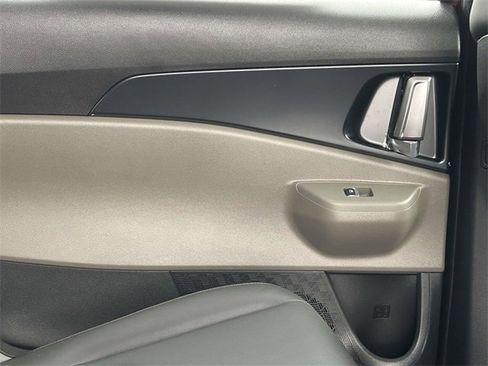 New 2026 Kia Carnival LXS image 21