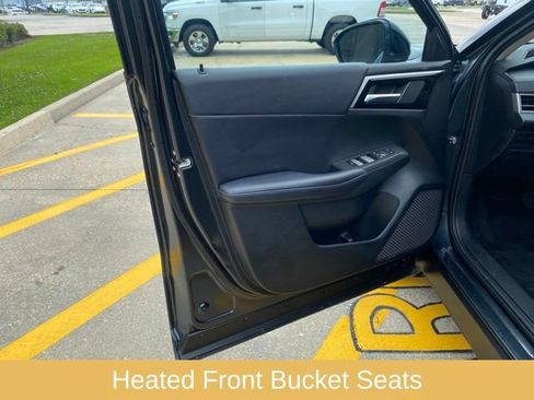 Used 2024 Mitsubishi Outlander SE FWD image 15