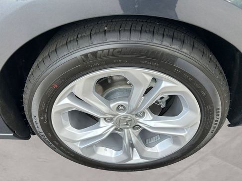 Used 2025 Honda Accord LX image 14