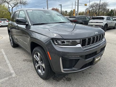 New 2026 Jeep Grand Cherokee Limited AWD/4WD image 4