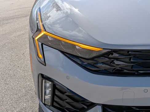 New 2026 Kia K5 GT-Line image 10