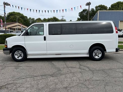 Used 2013 Chevrolet Express 3500 LT w/ LT Preferred Equipment Group RWD image 5